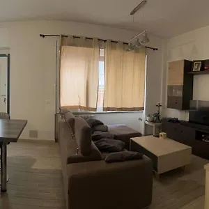 appartamento-piazza-bologna.it-romehotels.com/