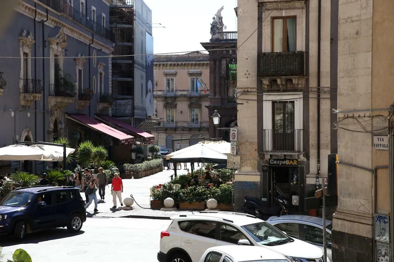 Holiday home Casa Famoso Villa Catania Italy